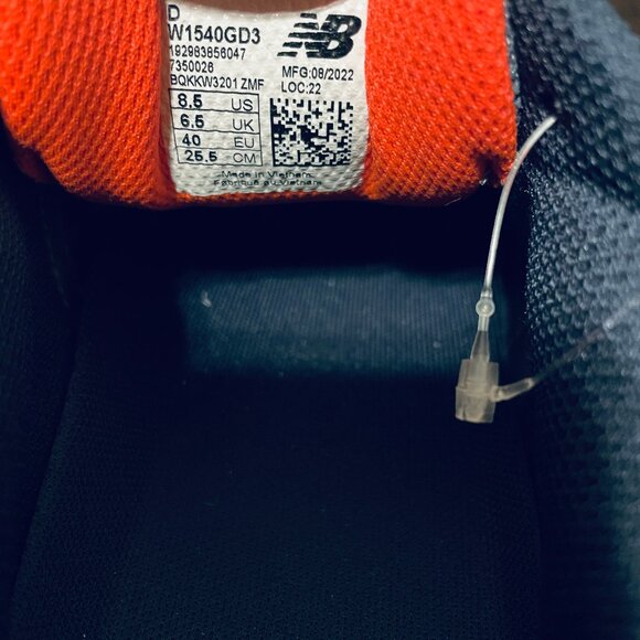 New Balance 1540v3 Women's Gunmetal Running Sneakers W1540GD3 8.5 US D Width - Picture 14 of 15